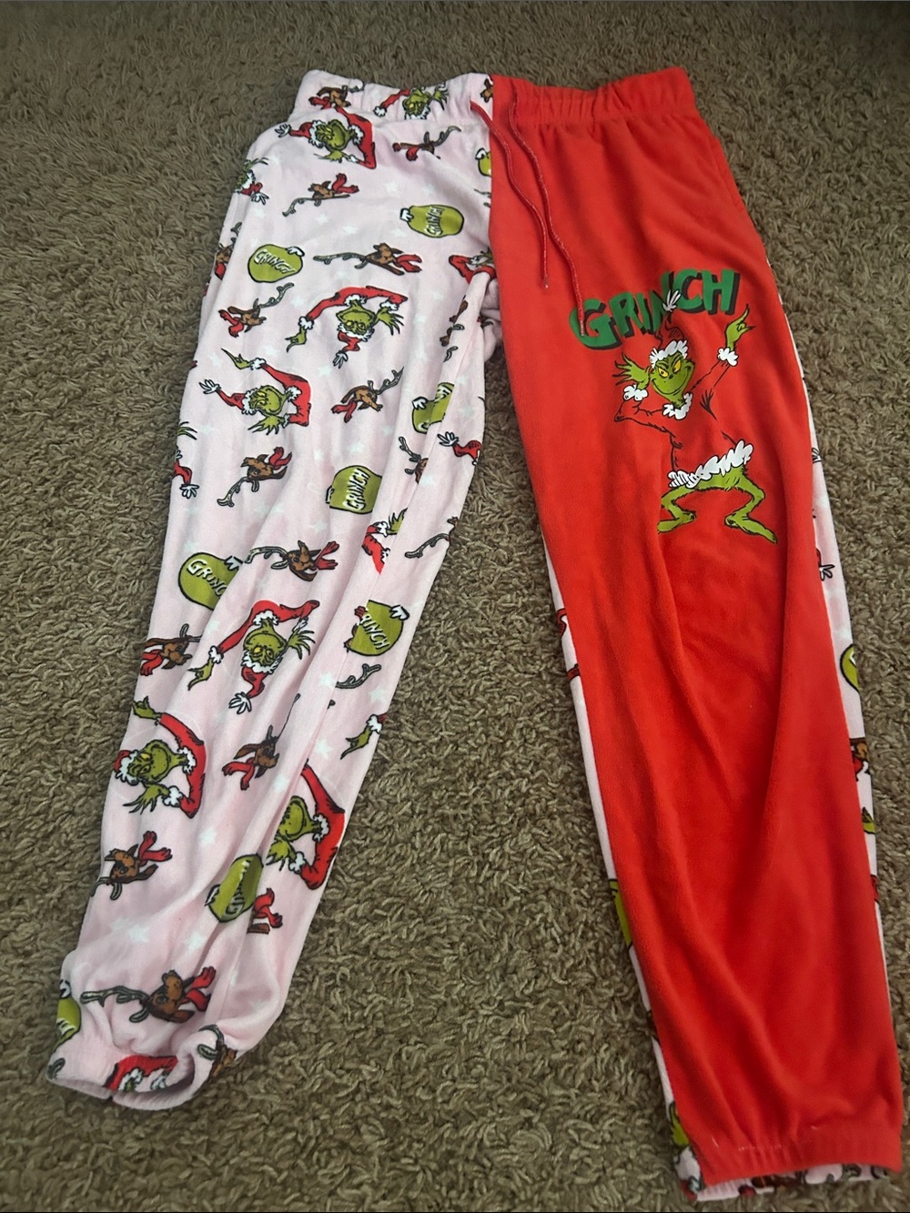 The Grinch pajama pants